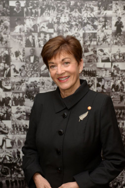 Dame-Patsy-Reddy__ResizedImageWzI1MywzODBd.JPG