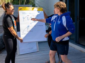 220326 AkoWahine Reconnect 16