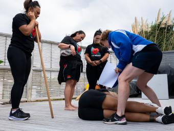 220326 AkoWahine Reconnect 38