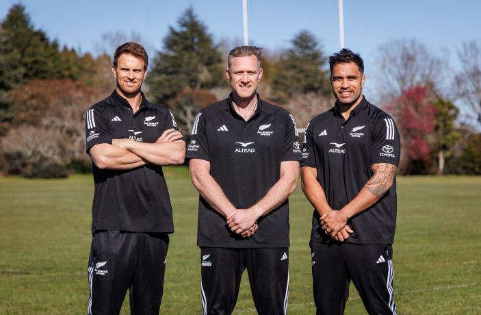 AB7s coaches