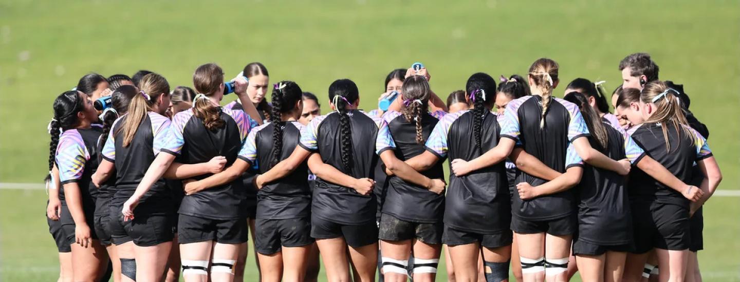 North v South pre match huddle 2026